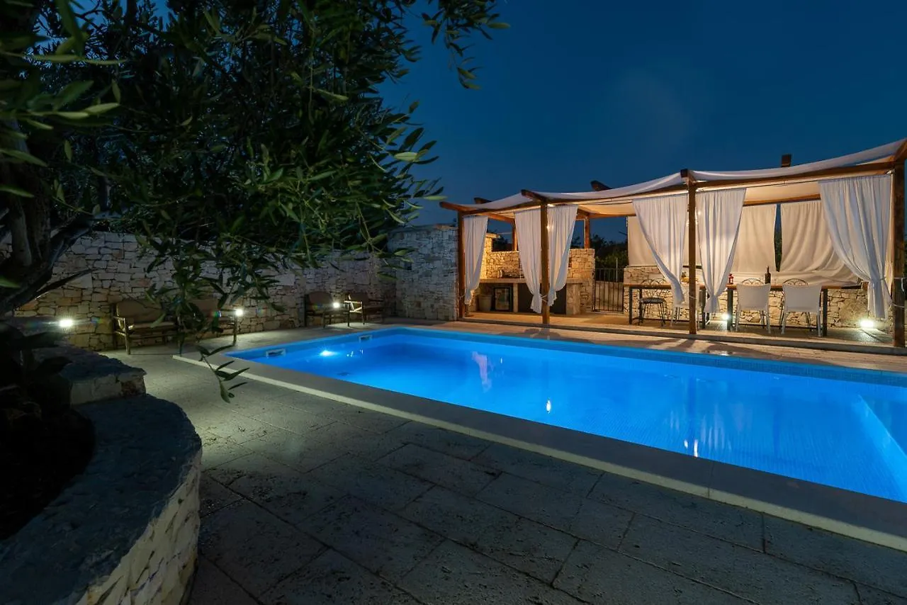 Holiday home Villa Dome Slatine