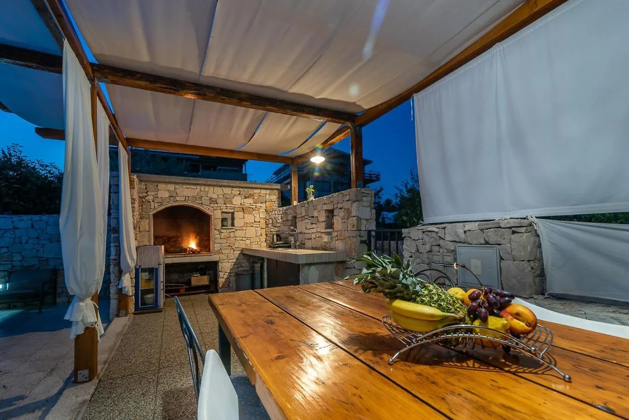Holiday home Villa Dome Slatine