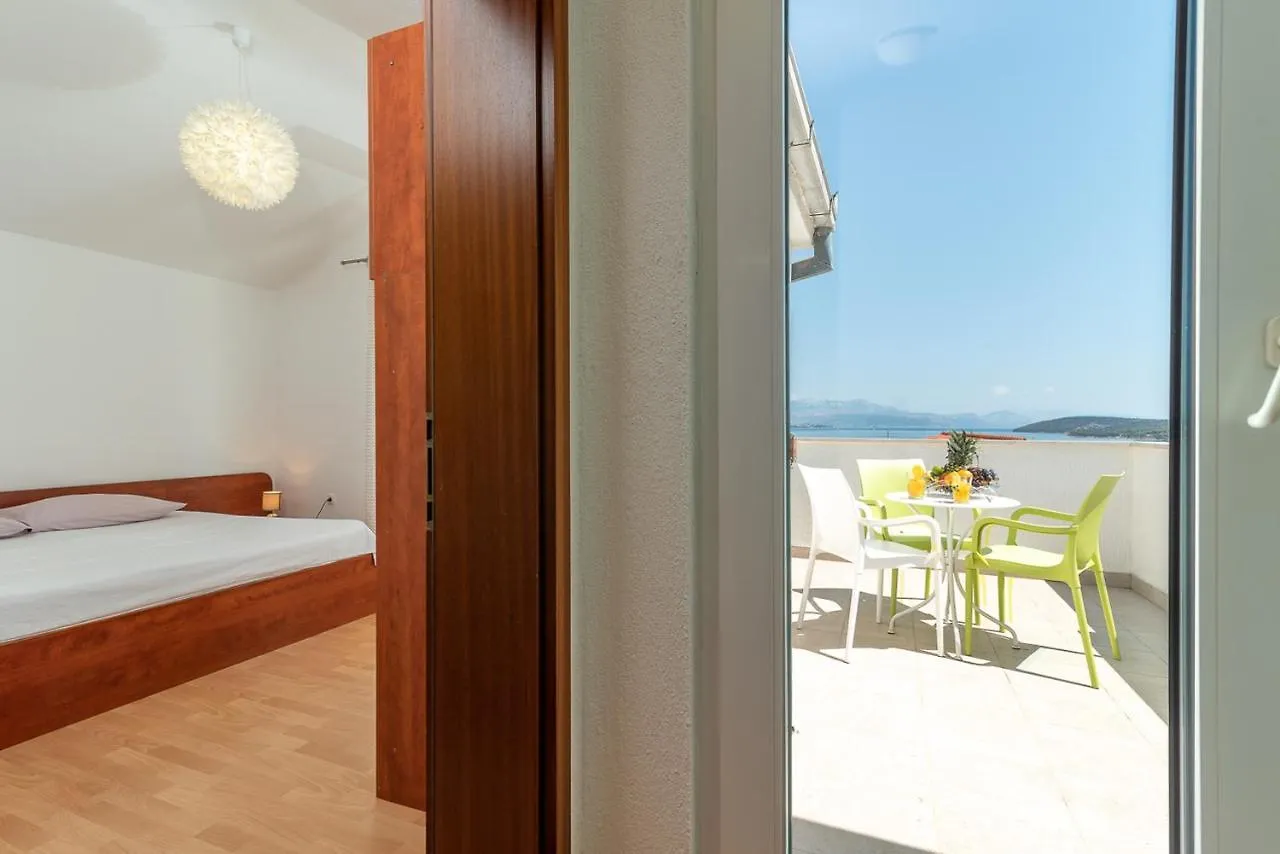 Villa Dome Slatine Holiday home