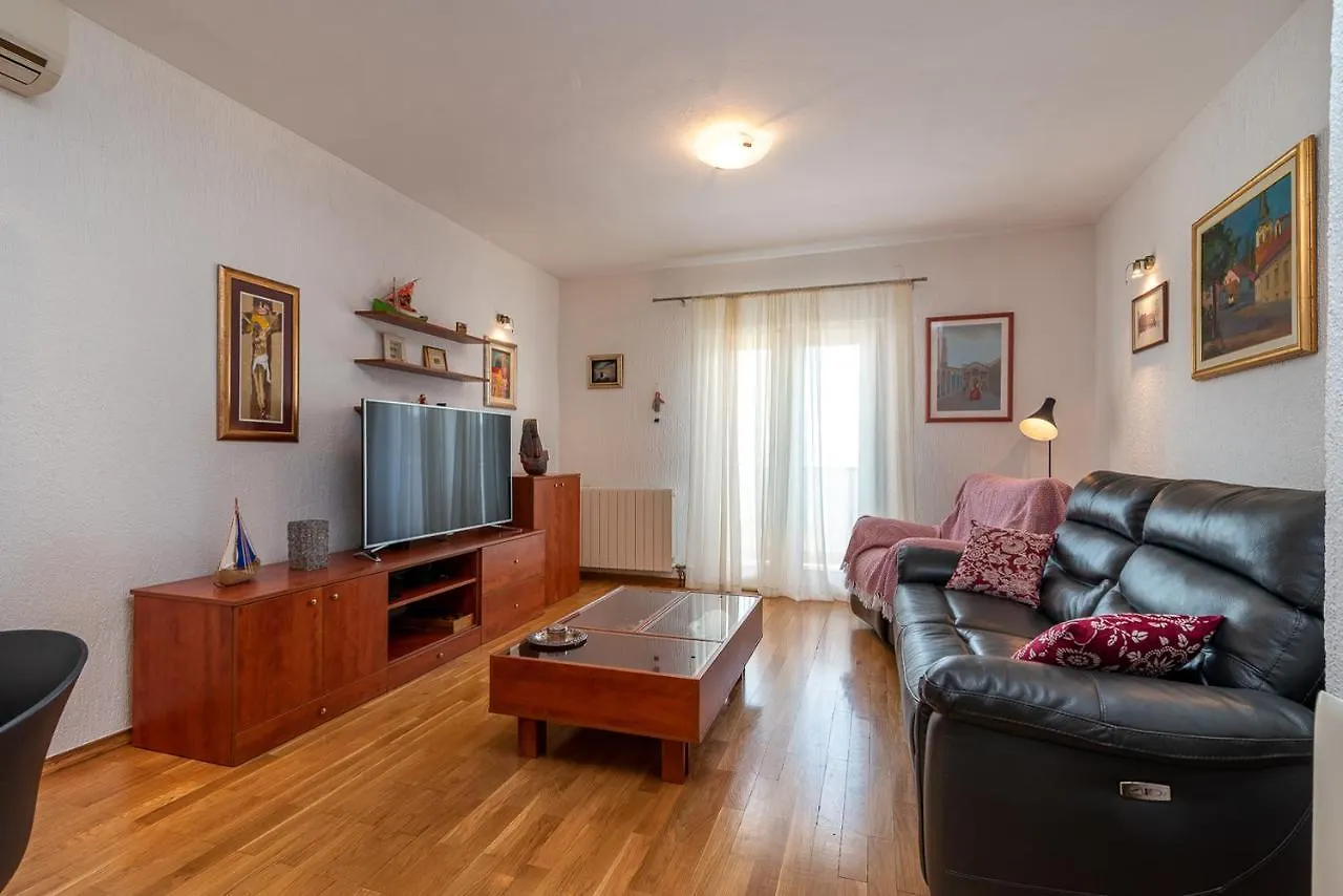 Holiday home Villa Dome Slatine